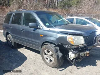 2006 Honda Pilot EX-L with VIN 2HKYF18596H500645, listed as a IAAI auction lot 41749033 with 242,599 mi miles. Bid and sale history available at carsss.com. Image 1.
