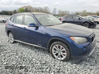 2014 BMW X1 xDrive28i with VIN WBAVL1C53EVY10594, listed as a Copart auction lot 51332745 with 163,134 mi miles and Clean Title. Bid and sale history available at carsss.com. Image 4.
