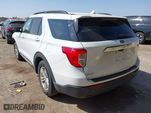 2020 Ford Explorer XLT with VIN 1FMSK7DH8LGB63675, listed as a IAAI auction lot 41802997 with 95,665 mi miles and . Bid and sale history available at DreamBid. Image 3.