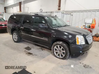 2011 GMC Yukon XL Denali with VIN 1GKS2MEF1BR369394, listed as a Copart auction lot 53300515 with 232,738 mi miles and Clean Title. Bid and sale history available at carsss.com. Image 4.