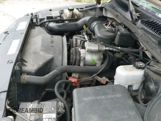 2001 Chevrolet Silverado 1500 с VIN 1GCEC14WX1Z271842, выставлен на аукционе IAAI как лот 43178279 с пробегом 124 995 миль миль и . История ставок и продаж доступна на DreamBid. Изображение 15.