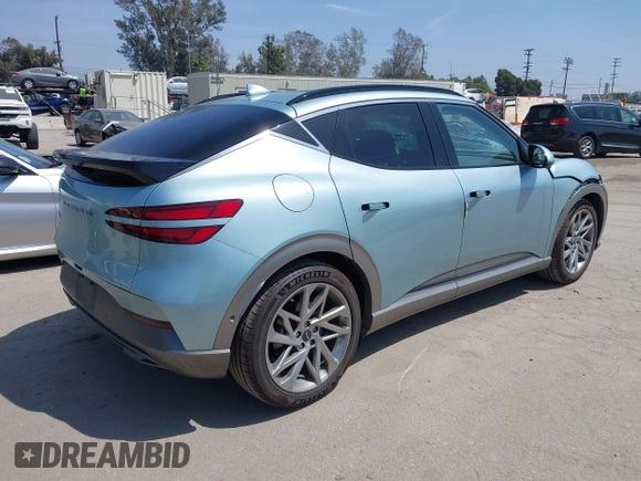 2023 Genesis GV60 Advanced z VIN KMUKCDTC8PU010482, wystawiony jako IAAI lot #42087483 z przebiegiem 92 233 mil mil oraz . Historia ofert i sprzedaży dostępna na DreamBid. Obrazek 4.