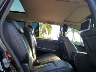 2010 Mercedes-Benz GL-Class GL 450 with VIN 4JGBF7BE1AA581881, listed as a Copart auction lot 44769475 with 111,975 mi miles and Salvage Title. Bid and sale history available at carsss.com. Image 11.