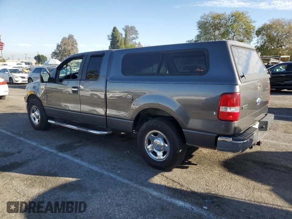 2008 Ford F-150 XLT with VIN 1FTPX125X8FB09535, listed as a Copart auction lot 45958875 with 224,833 mi miles and Salvage Title. Bid and sale history available at carsss.com. Image 2.