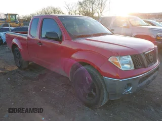 2006 Nissan Frontier SE z VIN 1N6AD06U56C414754, wystawiony jako IAAI lot #41460162 z przebiegiem 136 682 mil mil oraz . Historia ofert i sprzedaży dostępna na DreamBid. Obrazek 1.