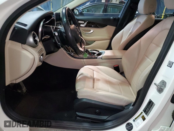 2016 Mercedes-Benz C 300 Luxury with VIN 55SWF4KB3GU105673, listed as a Copart auction lot 51456095 with 80,546 mi miles and Clean Title. Bid and sale history available at DreamBid. Image 7.