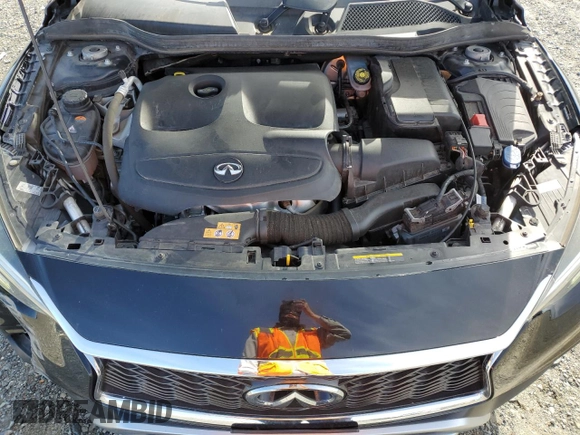 2017 Infiniti QX30 Luxury z VIN SJKCH5CR1HA037364, wystawiony jako Copart lot #44723845 z przebiegiem 82 453 mil mil oraz Szkoda całkowita • Salvage title. Historia ofert i sprzedaży dostępna na DreamBid. Obrazek 14.