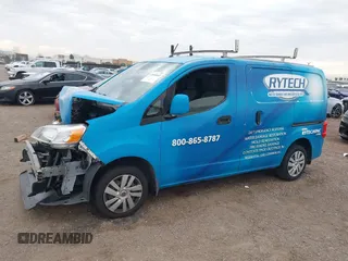 2019 Nissan NV200 S z VIN 3N6CM0KN8KK696187, wystawiony jako IAAI lot #41688850 z przebiegiem 126 602 mil mil oraz . Historia ofert i sprzedaży dostępna na DreamBid. Obrazek 14.