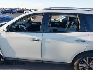 2019 Nissan Pathfinder SV z VIN 5N1DR2MN1KC603612, wystawiony jako IAAI lot #40720148 z przebiegiem 98 571 mil mil oraz . Historia ofert i sprzedaży dostępna na DreamBid. Obrazek 14.