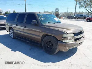 2004 Chevrolet Suburban LT with VIN 1GNEC16Z84J186242, listed as a IAAI auction lot 41650162 with 268,767 mi miles. Bid and sale history available at carsss.com. Image 1.