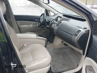 2006 Toyota Prius with VIN JTDKB20U467534622, listed as a IAAI auction lot 41511434 with 204,586 mi miles. Bid and sale history available at carsss.com. Image 5.