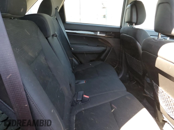 2015 Kia Sorento LX with VIN 5XYKT3A66FG625266, listed as a Copart auction lot 49502115 with 117,942 mi miles and Clean Title. Bid and sale history available at DreamBid. Image 10.