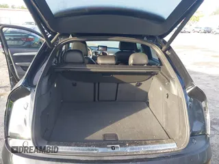 2018 Audi Q3 Premium Plus z VIN WA1HCCFS3JR022277, wystawiony jako IAAI lot #42468345 z przebiegiem 78 225 mil mil oraz . Historia ofert i sprzedaży dostępna na DreamBid. Obrazek 18.
