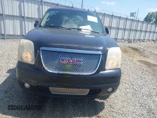 2007 GMC Yukon Denali z VIN 1GKFK63897J315297, wystawiony jako IAAI lot #42312272 z przebiegiem 255 888 mil mil oraz . Historia ofert i sprzedaży dostępna na DreamBid. Obrazek 12.