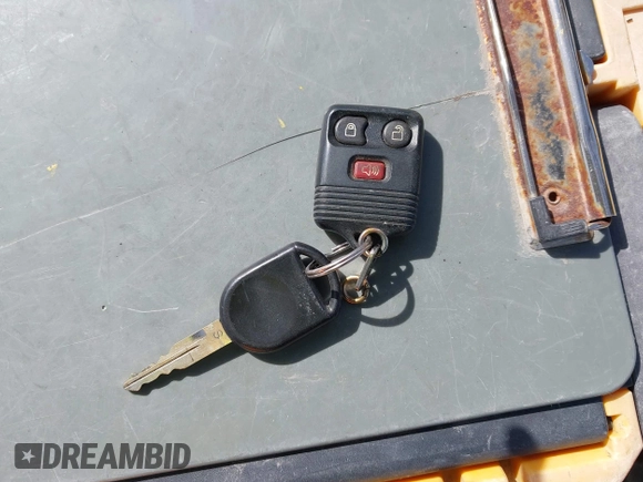 2006 Ford F-150 XLT с VIN 1FTPX12546NA51991, выставлен на аукционе IAAI как лот 41748882 с пробегом 144 313 миль миль и . История ставок и продаж доступна на DreamBid. Изображение 11.