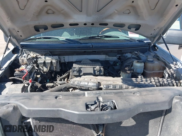 2005 Ford F-150 XLT with VIN 1FTPW125X5KE67448, listed as a IAAI auction lot 41975500 with 298,230 mi miles. Bid and sale history available at carsss.com. Image 10.
