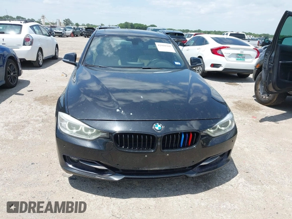 2015 BMW 3 Series 328i с VIN WBA3A5G5XFNS85209, выставлен на аукционе IAAI как лот 42428368 с пробегом 171 557 миль миль и . История ставок и продаж доступна на DreamBid. Изображение 12.