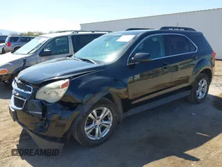 2013 Chevrolet Equinox LT z VIN 2GNALDEK2D6408517, wystawiony jako IAAI lot #42425782 z przebiegiem 213 040 mil mil oraz . Historia ofert i sprzedaży dostępna na DreamBid. Obrazek 2.