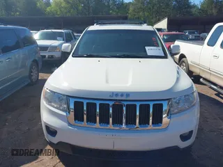 2012 Jeep Grand Cherokee Laredo with VIN 1C4RJEAG5CC106203, listed as a IAAI auction lot 41821138 with 157,474 mi miles. Bid and sale history available at carsss.com. Image 12.