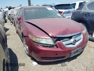 2004 Acura TL with VIN 19UUA66204A019773, listed as a IAAI auction lot 39703538 with 240,480 mi miles. Bid and sale history available at carsss.com. Image 1.