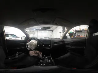 2020 Mitsubishi Outlander ES z VIN JA4AZ3A38LZ018227, wystawiony jako IAAI lot #42142244 z przebiegiem 91 342 mil mil oraz . Historia ofert i sprzedaży dostępna na DreamBid. Obrazek 21.