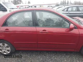 2009 Kia Spectra EX with VIN KNAFE222695621925, listed as a IAAI auction lot 40657622 with 135,647 mi miles. Bid and sale history available at carsss.com. Image 13.