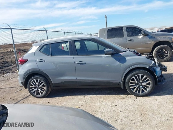 2021 Nissan Kicks SV with VIN 3N1CP5CV5ML563148, listed as a IAAI auction lot 41303663 with NaN miles. Bid and sale history available at carsss.com. Image 13.