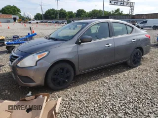 2016 Nissan Versa SV with VIN 3N1CN7AP1GL821322, listed as a Copart auction lot 61346405 with 184,416 mi miles and Salvage title. Bid and sale history available at DreamBid. Image 1.