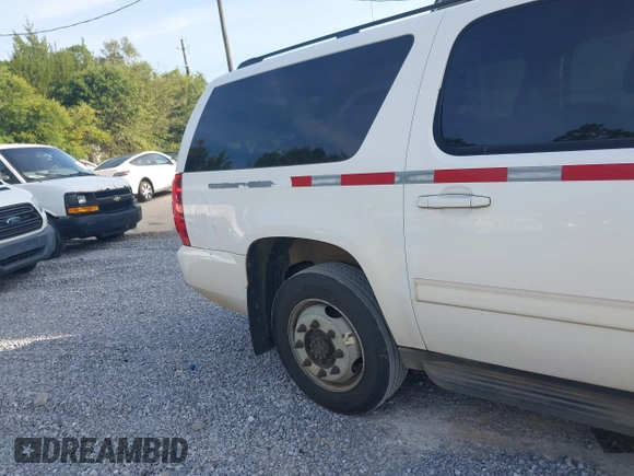 2011 Chevrolet Suburban LS with VIN 1GNWKLEG2BR376507, listed as a IAAI auction lot 42590824 with 213,035 mi miles and . Bid and sale history available at DreamBid. Image 6.