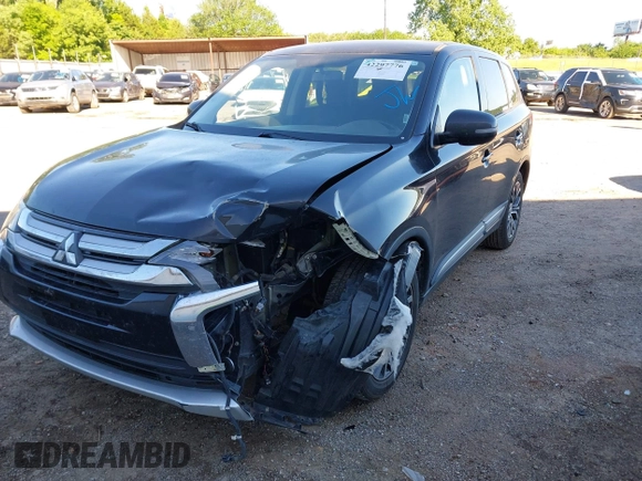 2018 Mitsubishi Outlander SE z VIN JA4AD3A32JJ003961, wystawiony jako IAAI lot #42297776 z przebiegiem 164 117 mil mil oraz . Historia ofert i sprzedaży dostępna na DreamBid. Obrazek 2.
