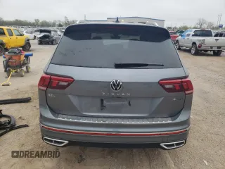 2024 Volkswagen Tiguan SEL R-Line with VIN 3VV4B7AX7RM158394, listed as a Copart auction lot 51044755 with 5,566 mi miles and Salvage title. Bid and sale history available at DreamBid. Image 6.