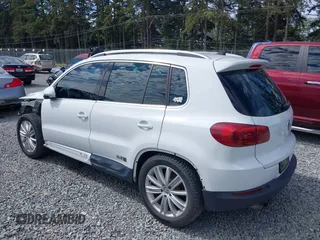 2016 Volkswagen Tiguan S with VIN WVGBV7AXXGW580052, listed as a IAAI auction lot 41444015 with 102,165 mi miles and . Bid and sale history available at DreamBid. Image 3.