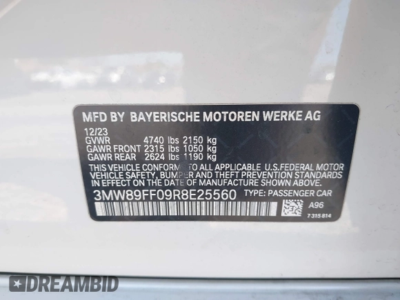 2024 BMW 3 Series 330i xDrive with VIN 3MW89FF09R8E25560, listed as a IAAI auction lot 42003973 with Not Provided miles. Bid and sale history available at carsss.com. Image 9.