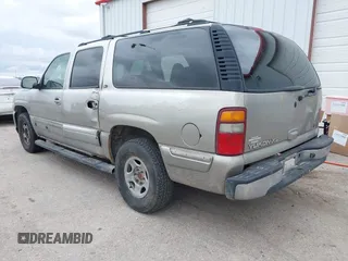 2002 GMC Yukon XL SLT with VIN 1GKFK16Z32J158981, listed as a IAAI auction lot 41951988 with 245,650 mi miles. Bid and sale history available at carsss.com. Image 3.