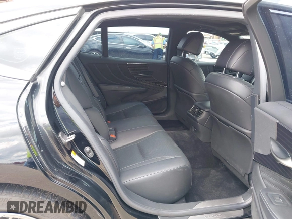 2020 Lexus LS 500 with VIN JTHD51FF1L5011017, listed as a IAAI auction lot 42061399 with 31,341 mi miles and . Bid and sale history available at DreamBid. Image 8.
