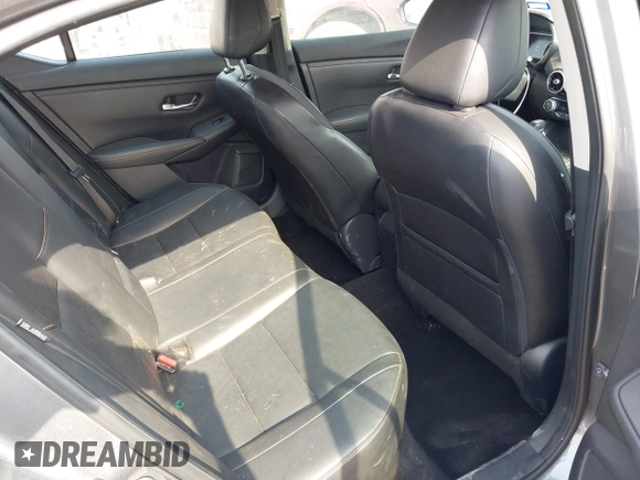 2021 Nissan Sentra SR z VIN 3N1AB8DV6MY219756, wystawiony jako IAAI lot #42257180 z przebiegiem 55 867 mil mil oraz . Historia ofert i sprzedaży dostępna na DreamBid. Obrazek 8.