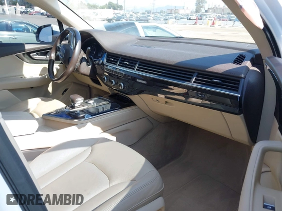 2019 Audi Q7 Premium with VIN WA1AAAF74KD004991, listed as a IAAI auction lot 42180183 with 53,188 mi miles and . Bid and sale history available at DreamBid. Image 5.