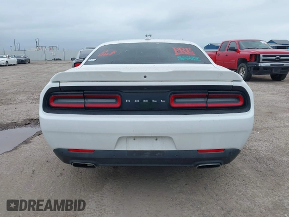 2015 Dodge Challenger SXT Plus z VIN 2C3CDZBG9FH894976, wystawiony jako IAAI lot #39188506 z przebiegiem 103 501 mil mil oraz . Historia ofert i sprzedaży dostępna na DreamBid. Obrazek 16.