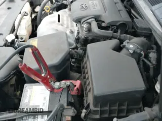 2012 Toyota Camry L z VIN 4T1BF1FK2CU579104, wystawiony jako IAAI lot #42604270 z przebiegiem 231 676 mil mil oraz . Historia ofert i sprzedaży dostępna na DreamBid. Obrazek 20.