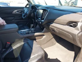 2019 Chevrolet Traverse LS with VIN 1GNERFKW5KJ283466, listed as a IAAI auction lot 41695373 with 109,401 mi miles. Bid and sale history available at carsss.com. Image 5.