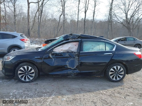 2014 Honda Accord Hybrid EX-L with VIN 1HGCR6F54EA007772, listed as a IAAI auction lot 41289378 with 142,406 mi miles. Bid and sale history available at carsss.com. Image 13.