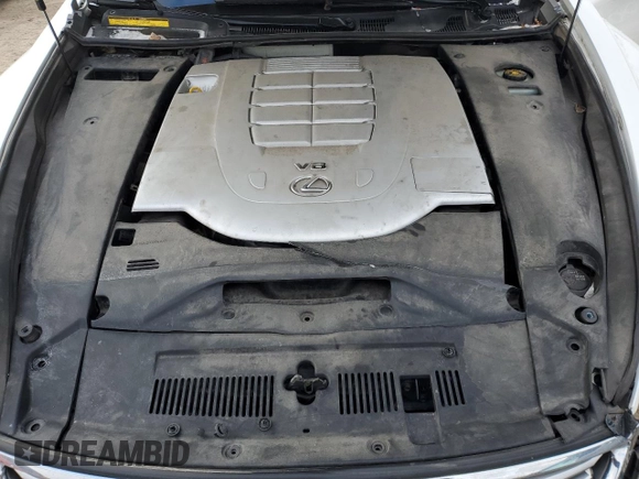 2014 Lexus LS 460 with VIN JTHCL5EF4E5021098, listed as a Copart auction lot 41411565 with 134,513 mi miles and Salvage title. Bid and sale history available at DreamBid. Image 13.