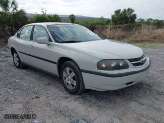 2004 Chevrolet Impala with VIN 2G1WF52E049133098, listed as a IAAI auction lot 42047110 with 111,879 mi miles. Bid and sale history available at carsss.com. Image 1.
