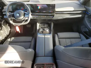 2025 BMW 5 Series 530i with VIN WBA43FJ04SCT73258, listed as a Copart auction lot 45519765 with 6,872 mi miles and Clean Title. Bid and sale history available at carsss.com. Image 8.