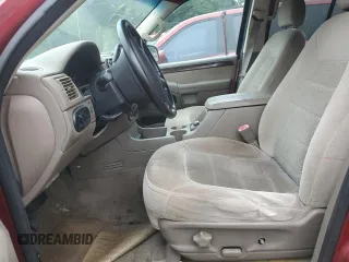 2004 Ford Explorer XLT z VIN 1FMZU73W04UA18724, wystawiony jako Copart lot #62648055 z przebiegiem Nie podano mil oraz Szkoda całkowita • Salvage title. Historia ofert i sprzedaży dostępna na DreamBid. Obrazek 7.