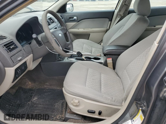 2012 Ford Fusion SE with VIN 3FAHP0HAXCR304720, listed as a Copart auction lot 84213164 with 130,215 mi miles and Salvage Title. Bid and sale history available at carsss.com. Image 7.