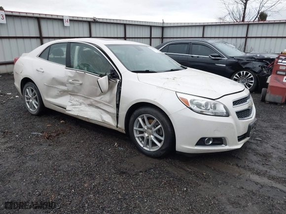 2013 Chevrolet Malibu ECO with VIN 1G11F5SR9DF213715, listed as a IAAI auction lot 41482195 with 138,628 mi miles. Bid and sale history available at carsss.com. Image 1.