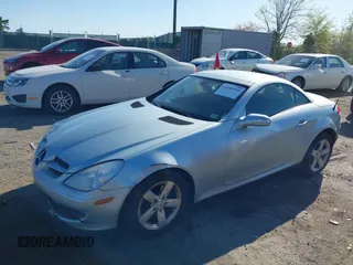 2006 Mercedes-Benz SLK-Class 3.0L with VIN WDBWK54F86F085545, listed as a IAAI auction lot 42040416 with 48,352 mi miles. Bid and sale history available at carsss.com. Image 2.