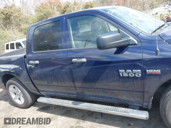 2014 Ram 1500 Express z VIN 1C6RR6KT0ES204081, wystawiony jako IAAI lot #41837967 z przebiegiem 169 256 mil mil oraz . Historia ofert i sprzedaży dostępna na DreamBid. Obrazek 13.
