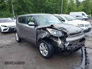 2016 Kia Soul + z VIN KNDJP3A51G7371987, wystawiony jako IAAI lot #42325690 z przebiegiem 98 601 mil mil oraz . Historia ofert i sprzedaży dostępna na DreamBid. Obrazek 1.